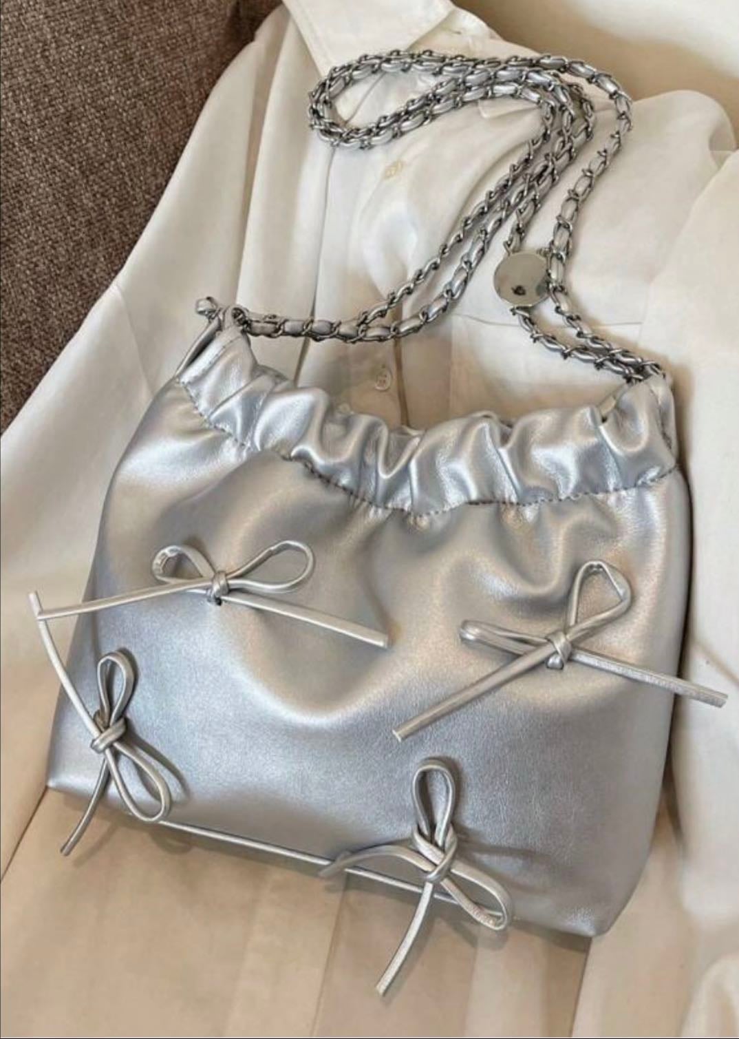 SHEIN - https://api-shein.shein.com/h5/sharejump/appjump?link=lo6MPhSjGyI_8&localcountry=JP&url_from=GM76085680350