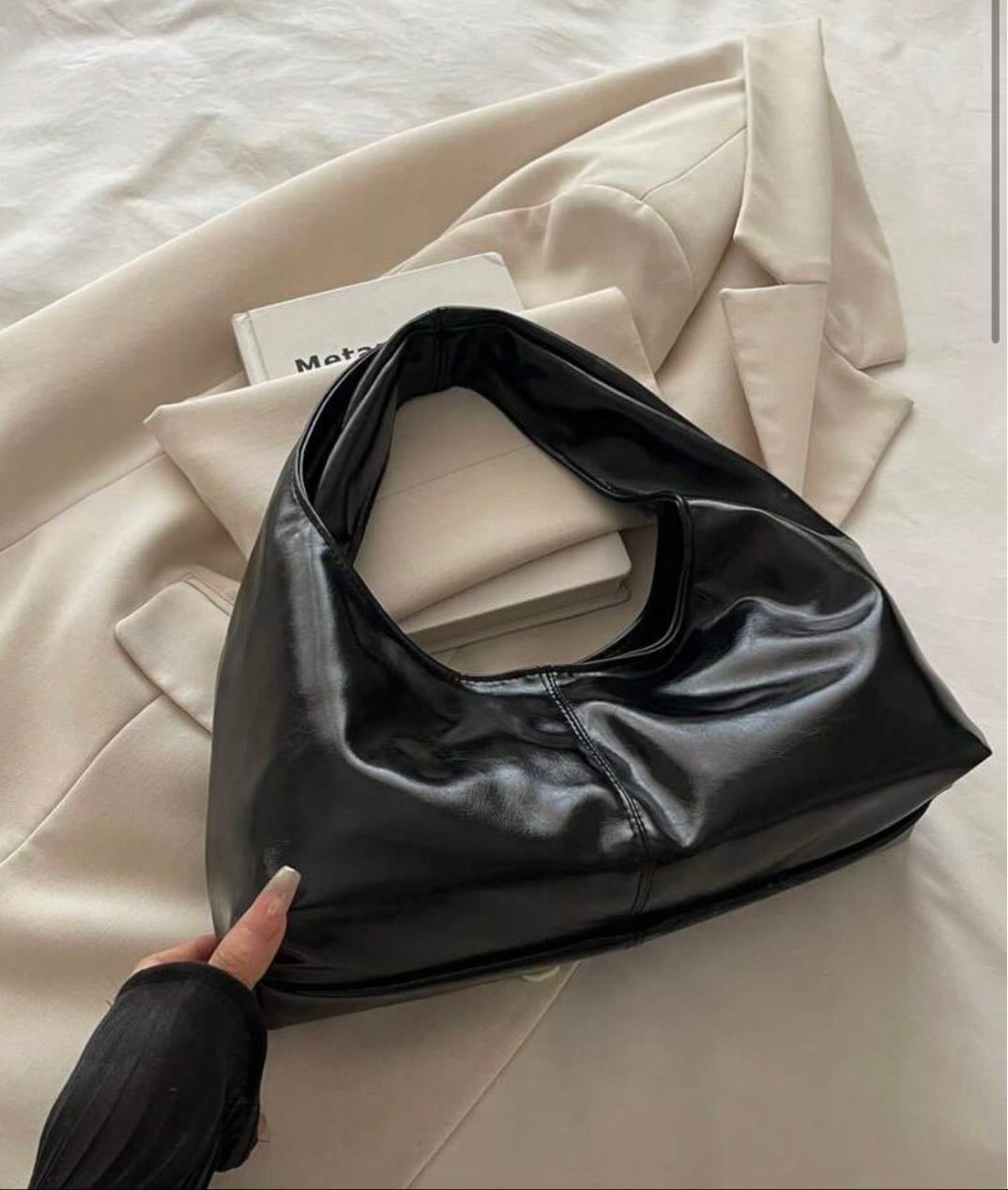 SHEIN - https://api-shein.shein.com/h5/sharejump/appjump?link=lo6FXsU78Ld_8&localcountry=JP&url_from=GM76085680350