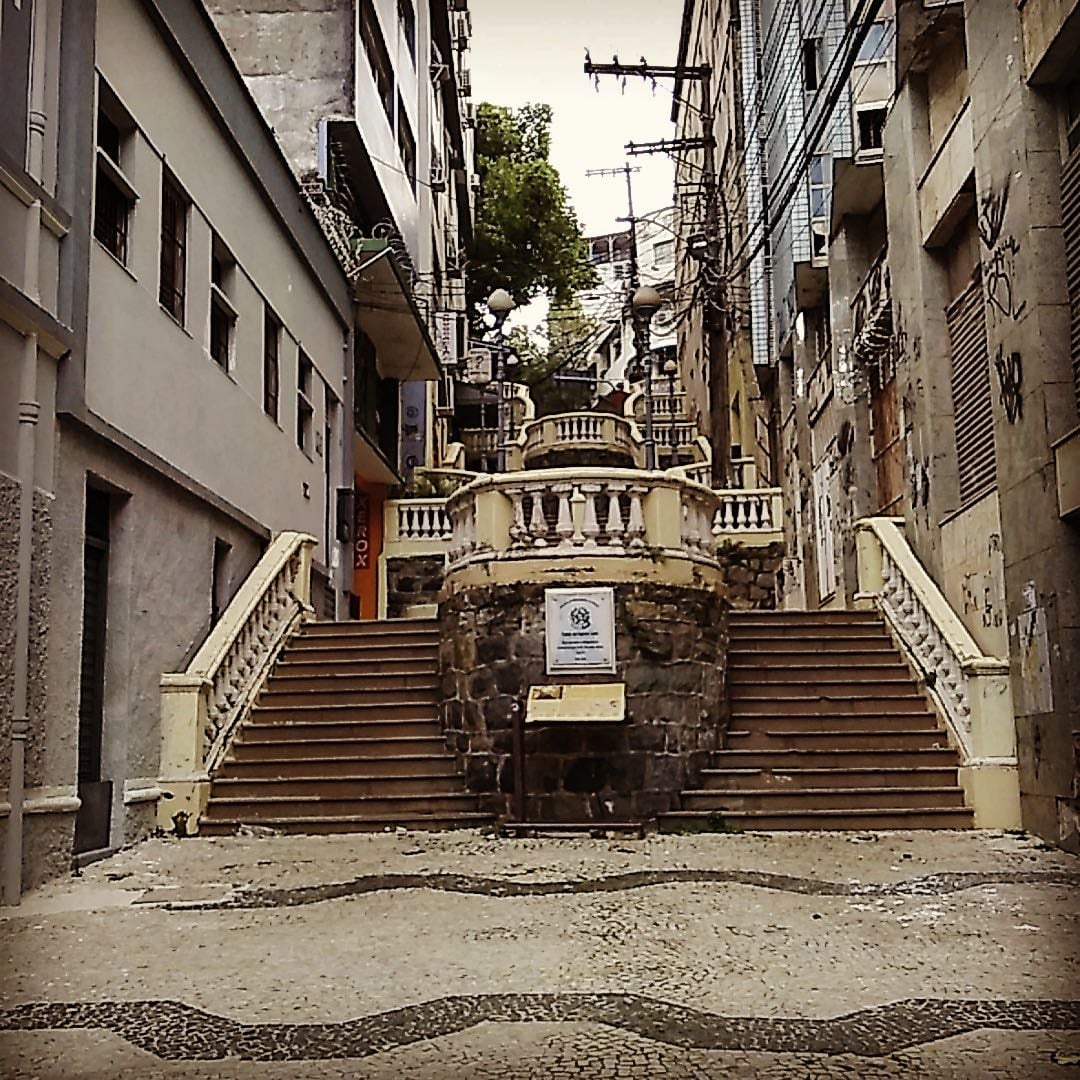 Escadaria Maria Ortiz