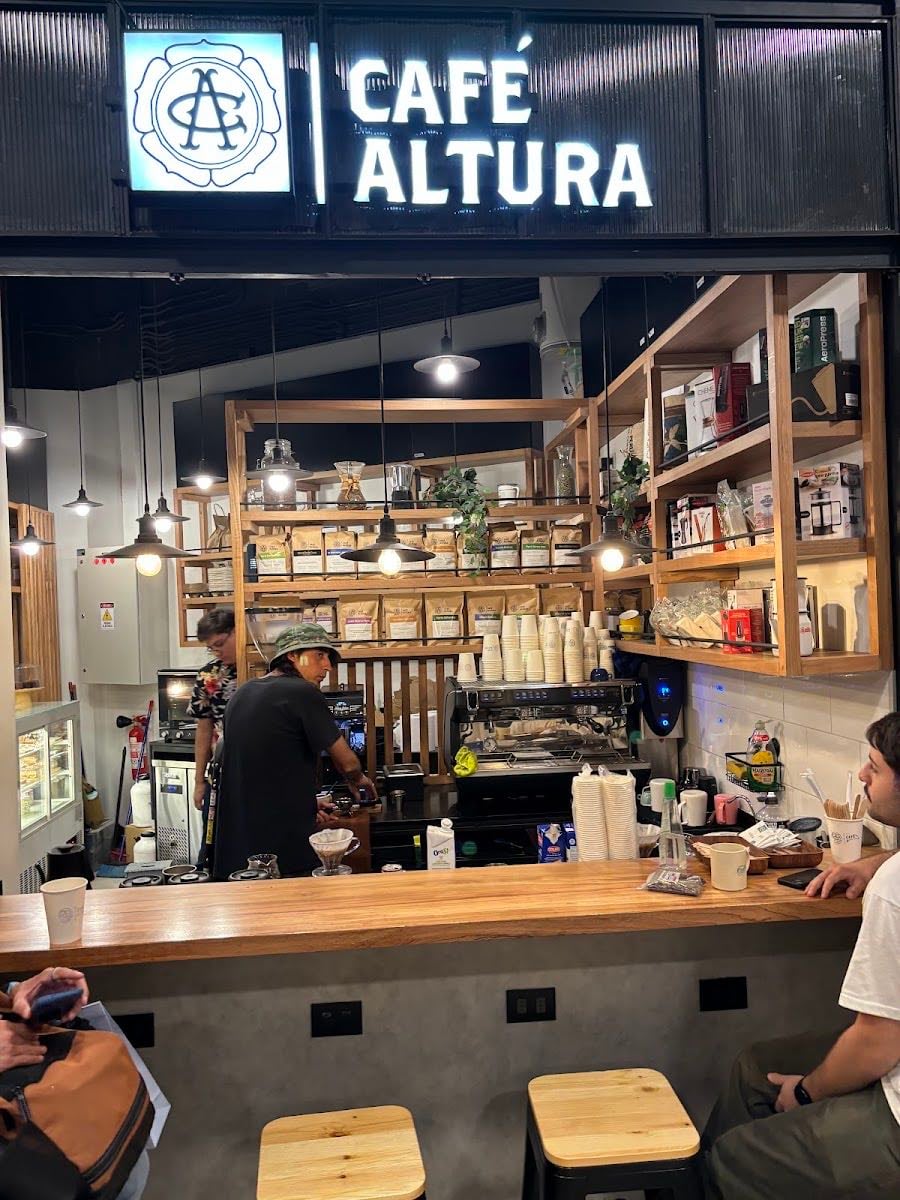 Cafe Altura - MUT