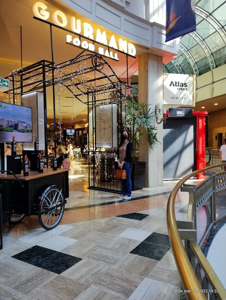 Patio Bullrich
