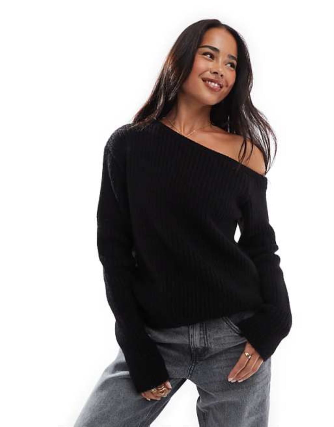One shoulder sweater