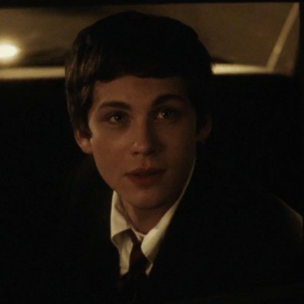 ✦ Charlie Kelmeckis - The Perks Of Being A Wallflower