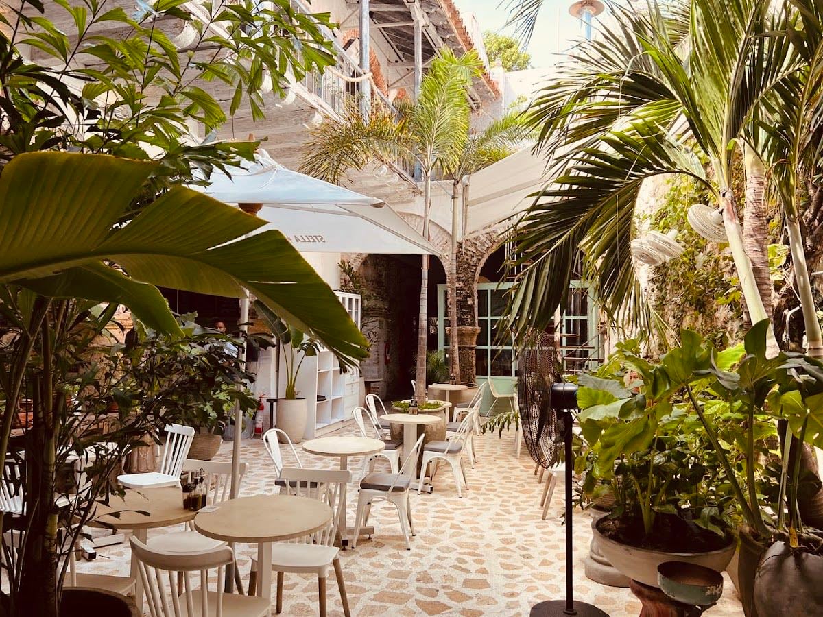 Casa Cruxada - discoteca tecno, es un estilo más alternativo si te gusta diferentes ambientes de música