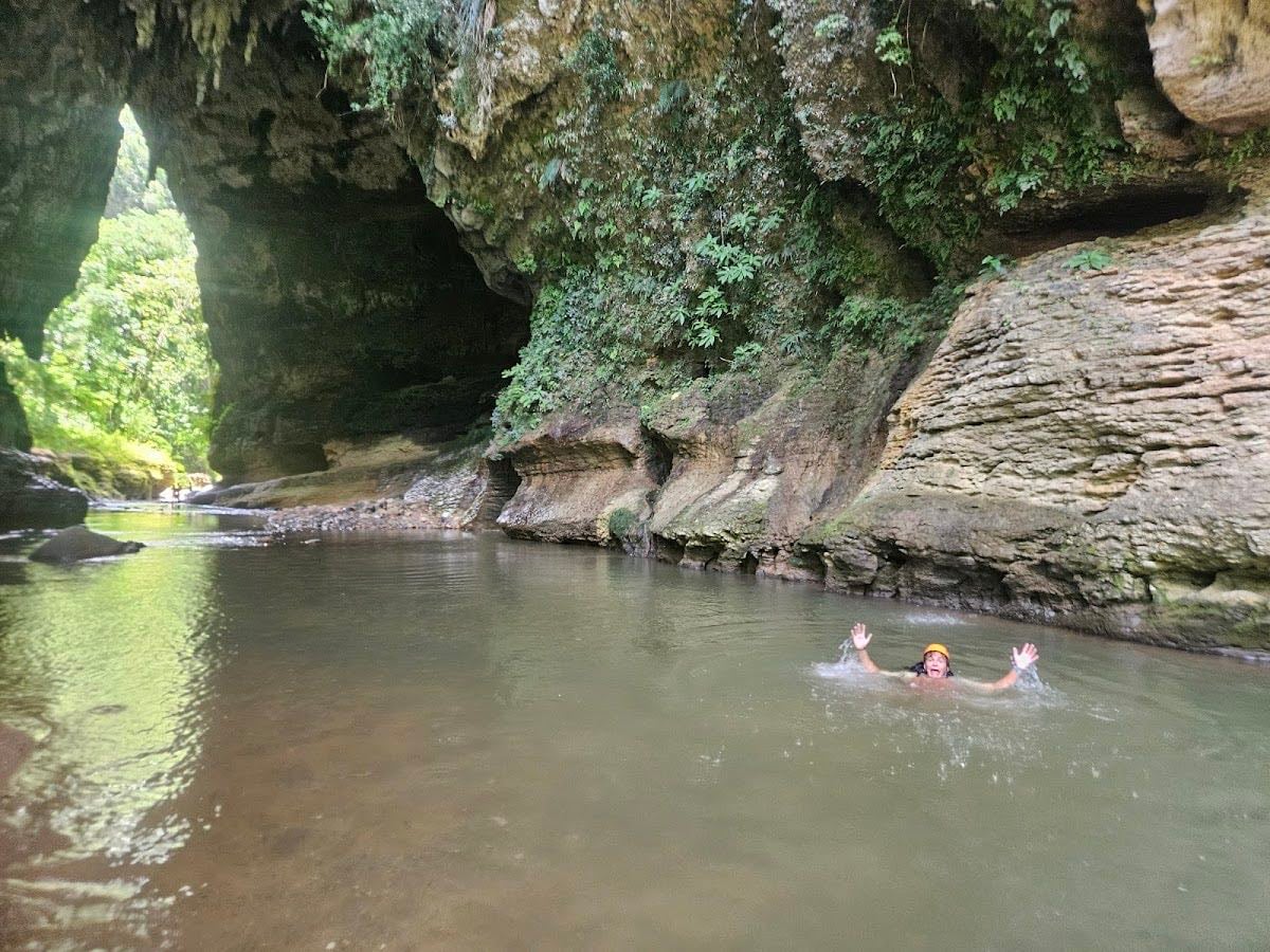 Cueva del arco