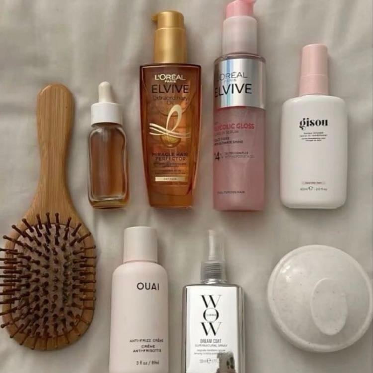 Cuidado capilar - Mover tu pelo y que huela bien, no hay nada mejor, ademas de hacerte un peinado bonito y simple ayudarΓ‘.
