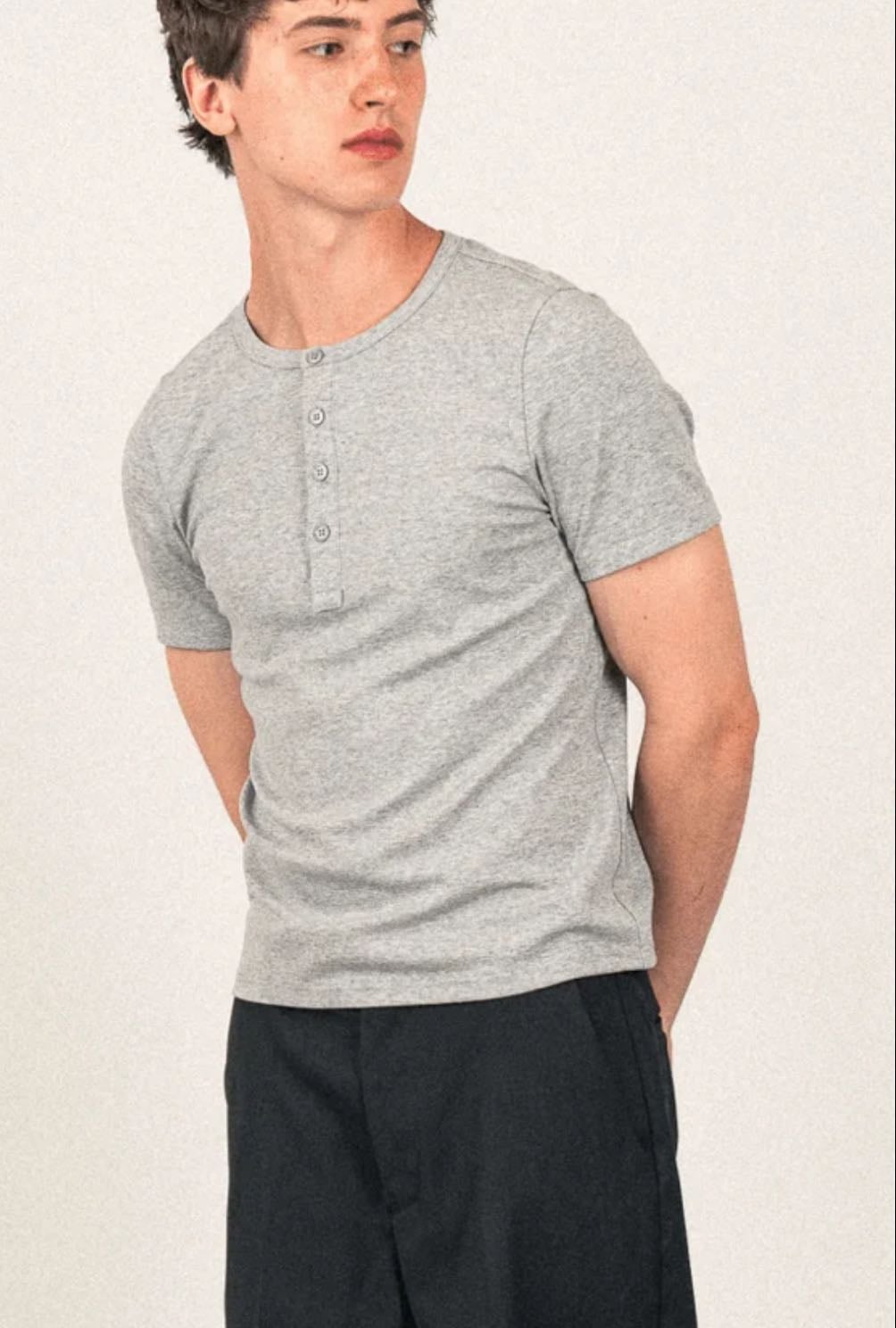 ANOVAIR - HENLEY SHORT SLEEVE | GREY