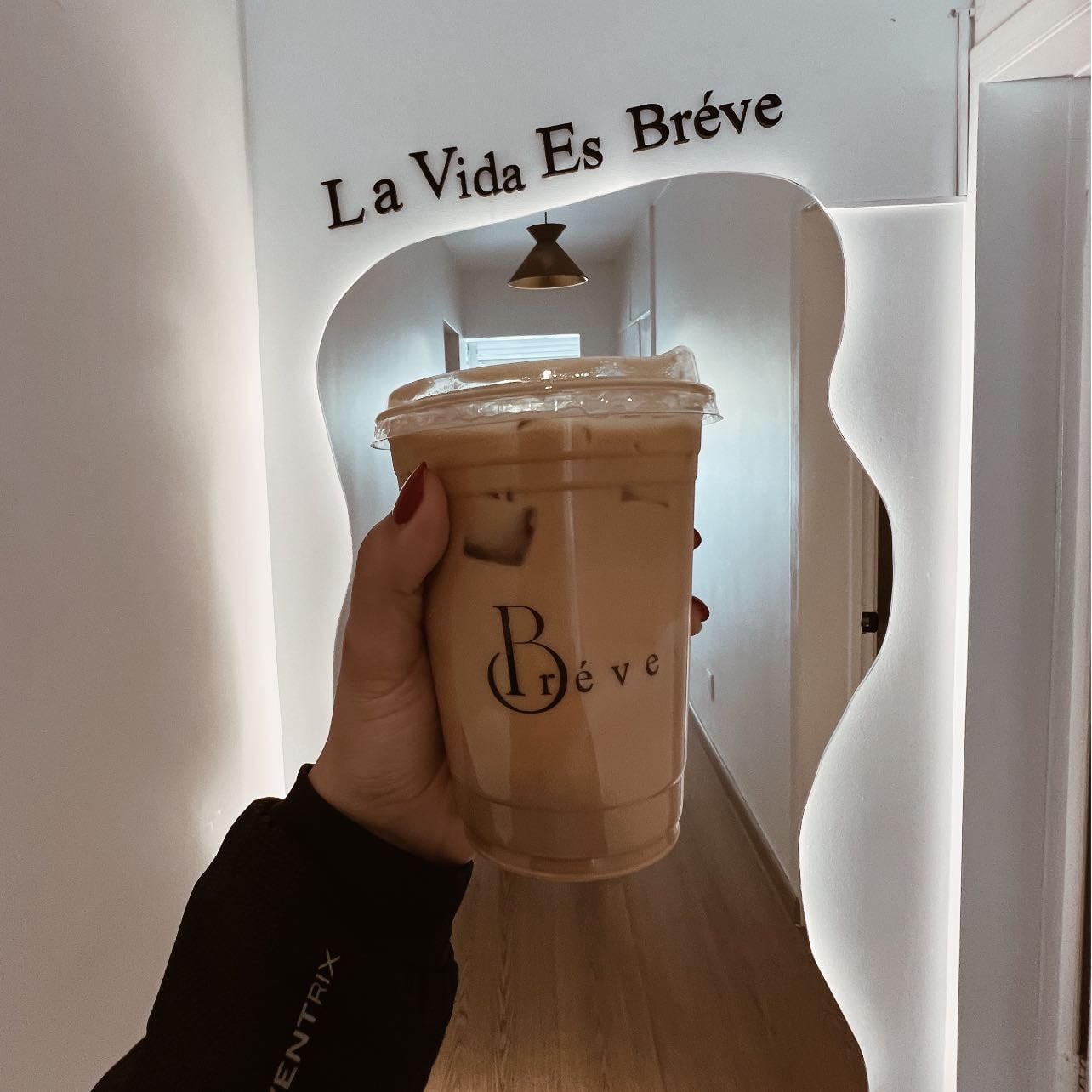 Bréve Café