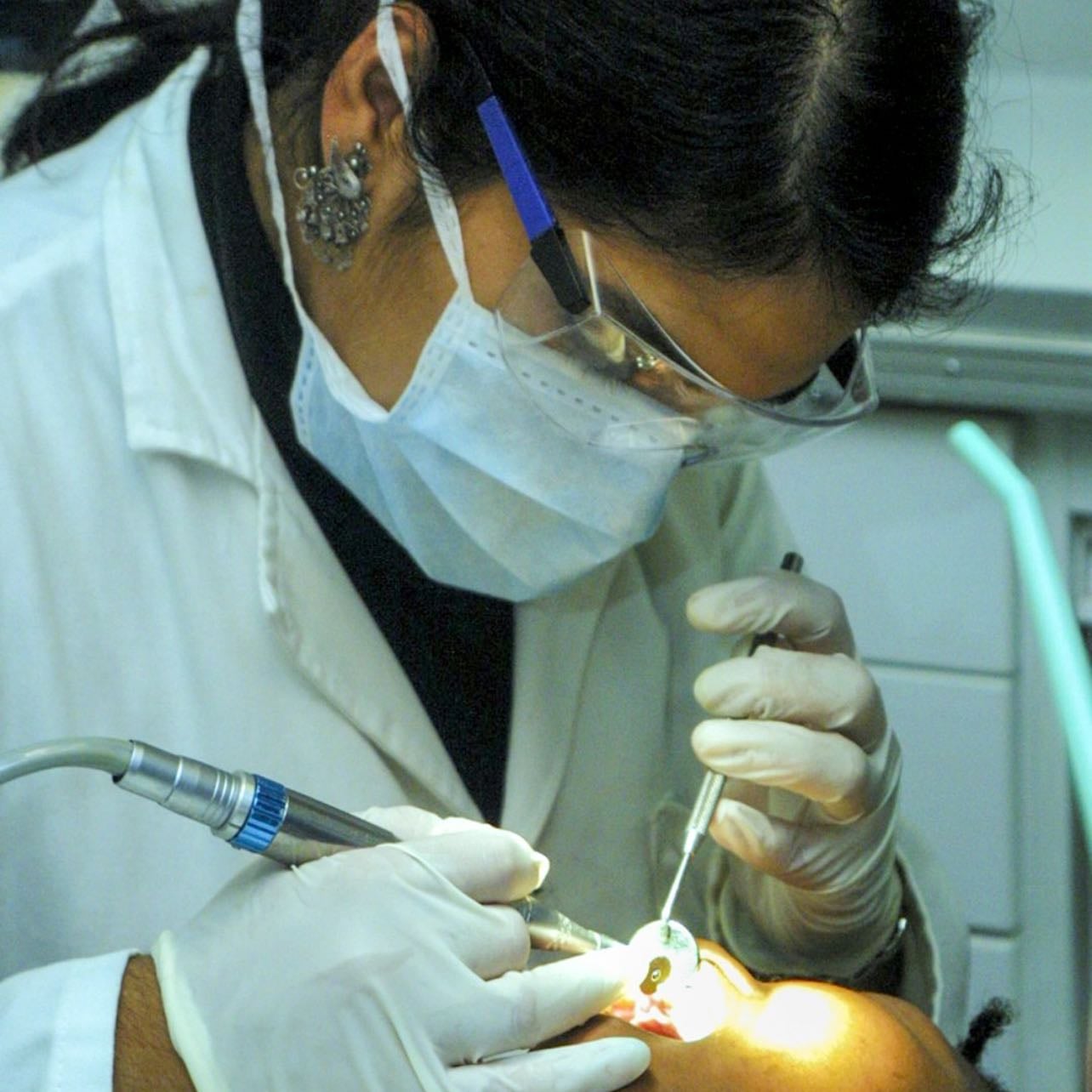Visite chez le dentiste - 1 fois par ans minimum