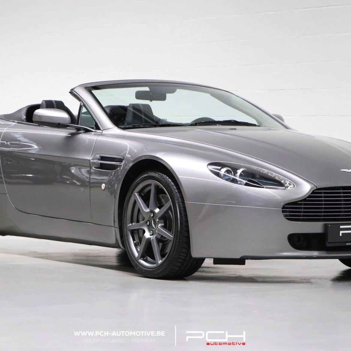 ASTON MARTIN VANTAGE ROADSTER SPORTSHIFT