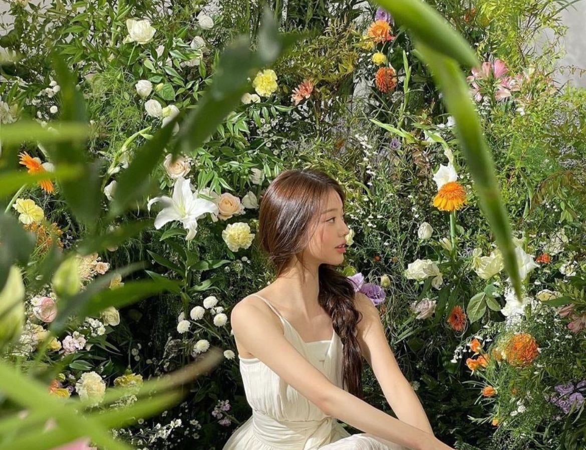 dreamy and ethereal kpop songs