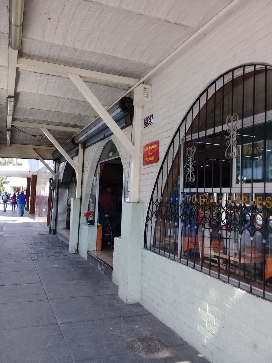 La Flor de Sahuayo - Tacos