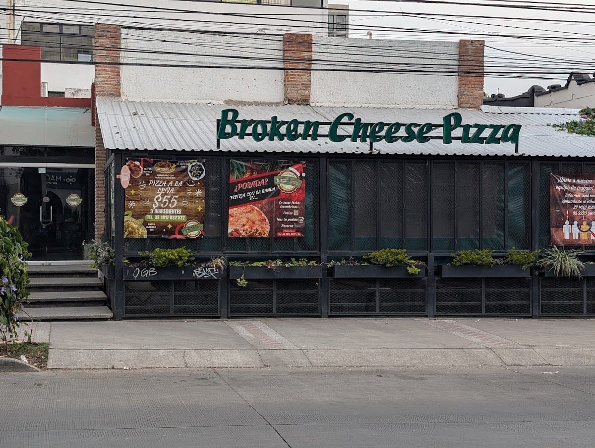 Broken Cheese - Pizzas