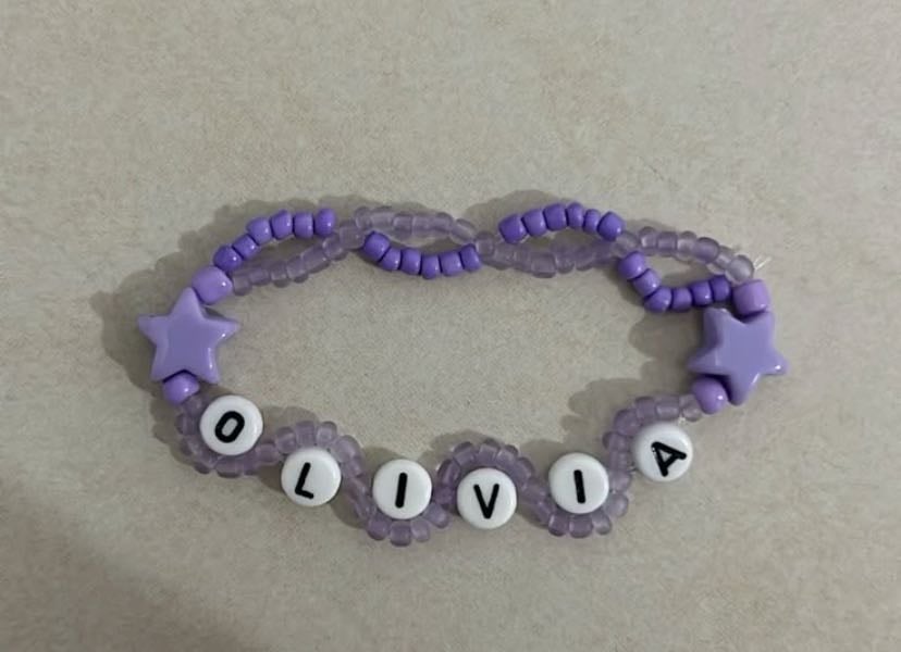 olivia fav💜