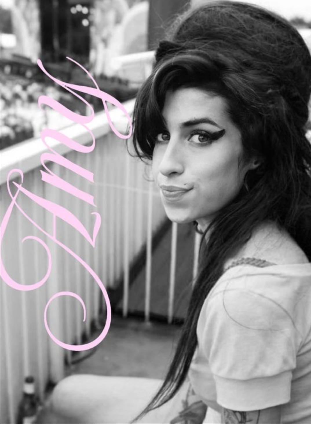 Amy 🪽 - Artist