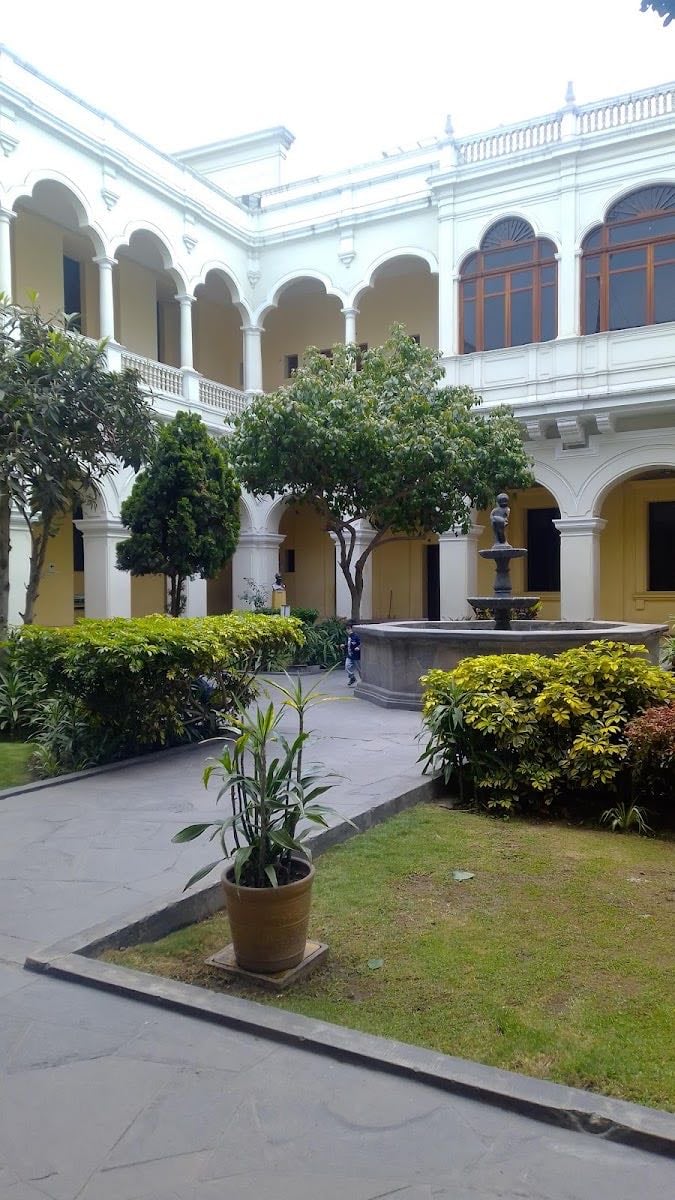 Biblioteca Nacional Lima