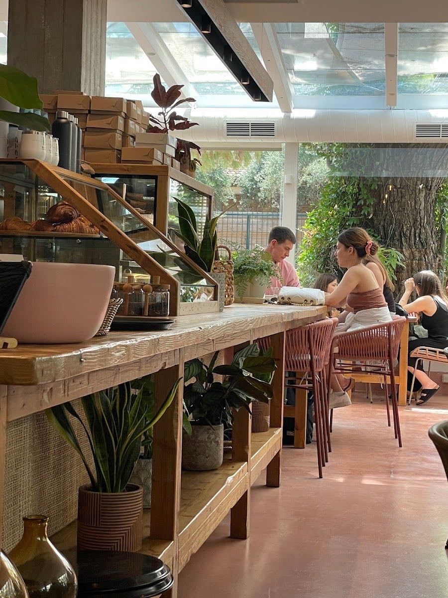 Olivia’s Brother - Not in central athens, great place though