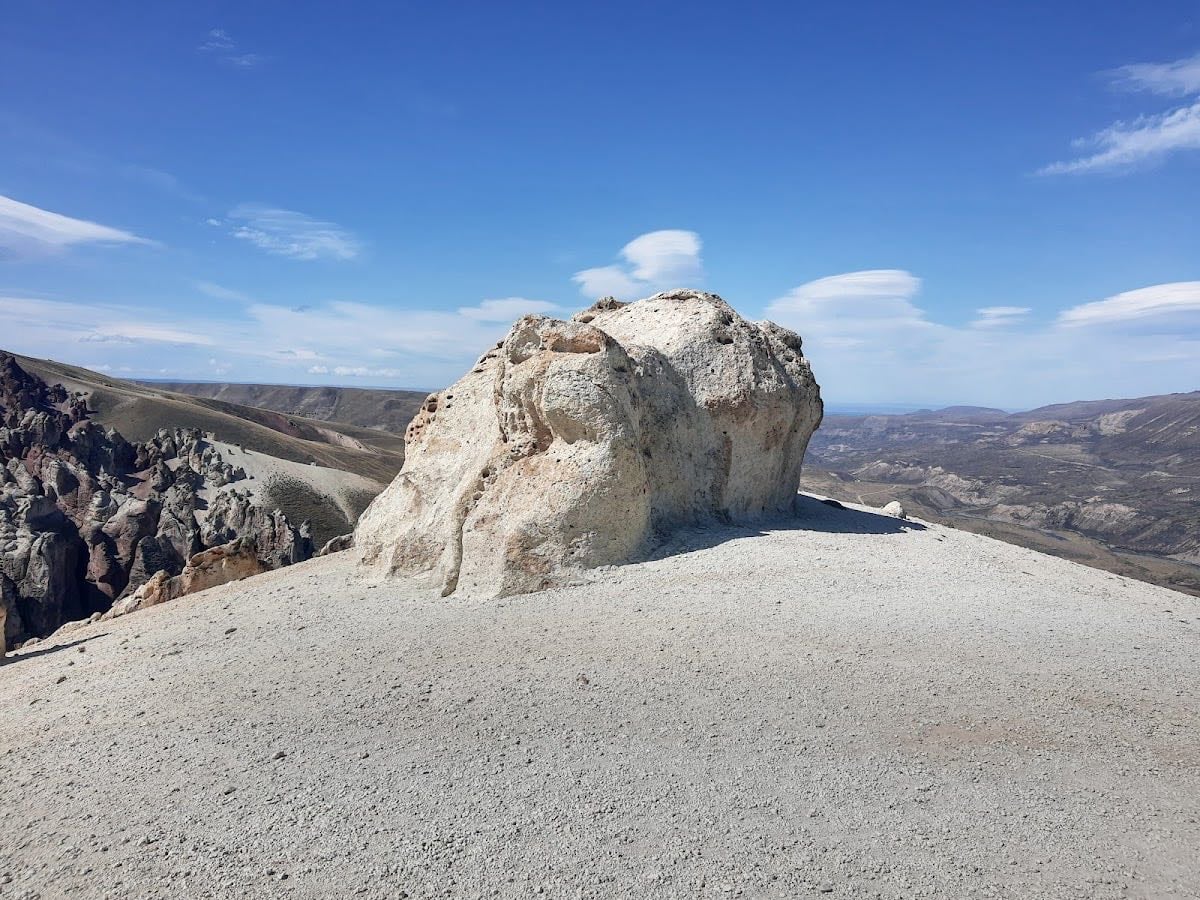 Valle Lunar Reserva Nacional Lago Jeinimeni