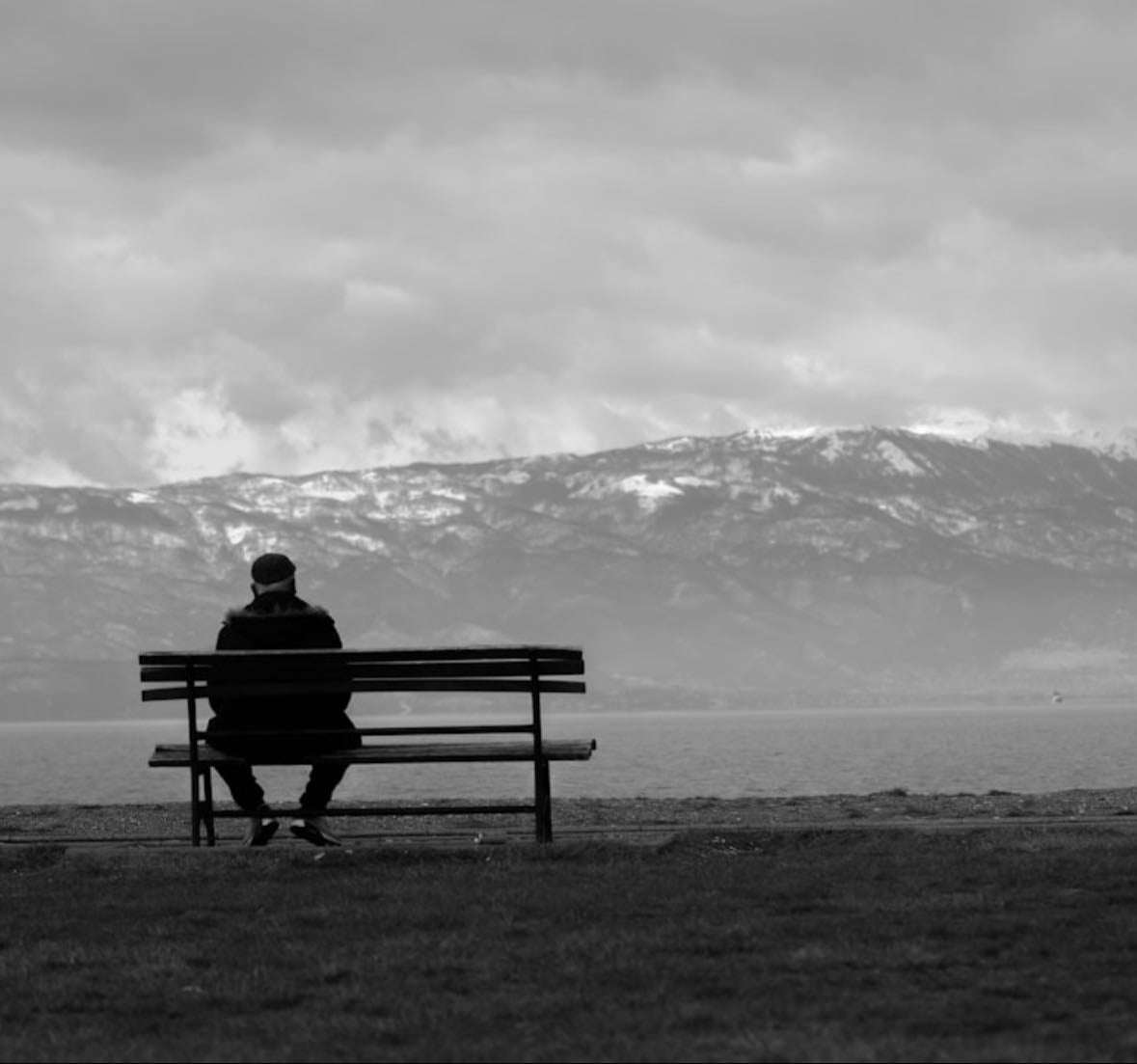 Male loneliness epidemic - Movies hypelist by Ili