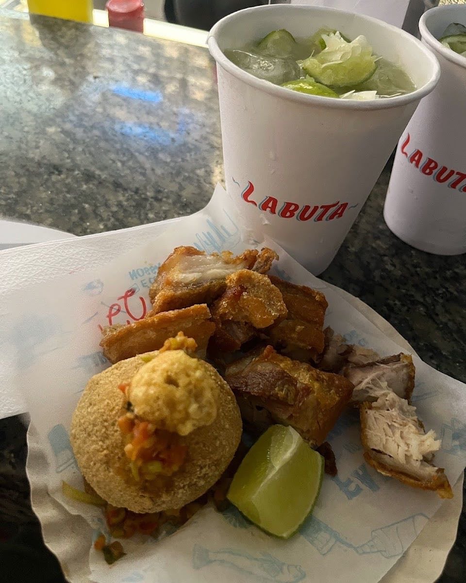 Labuta Bar