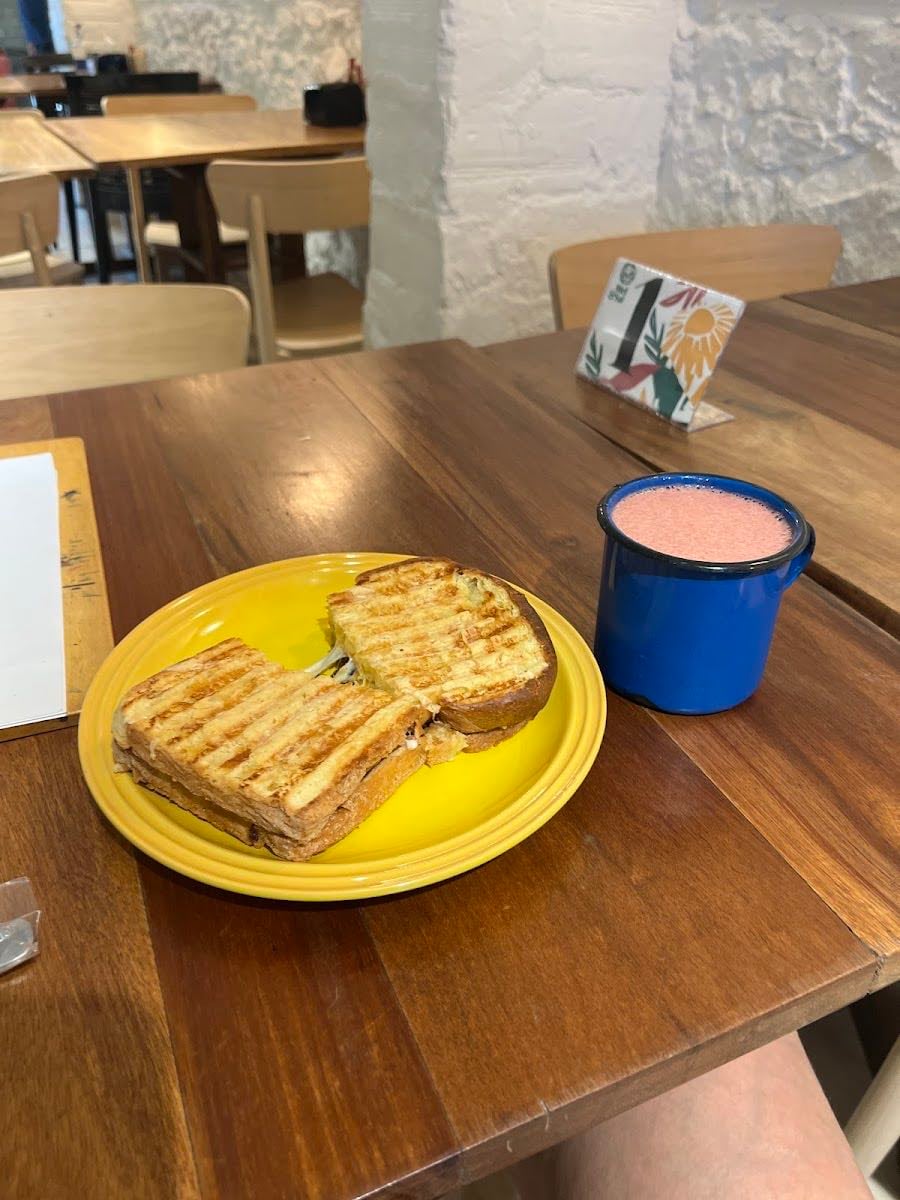 Mel & Sal gelateria e café
