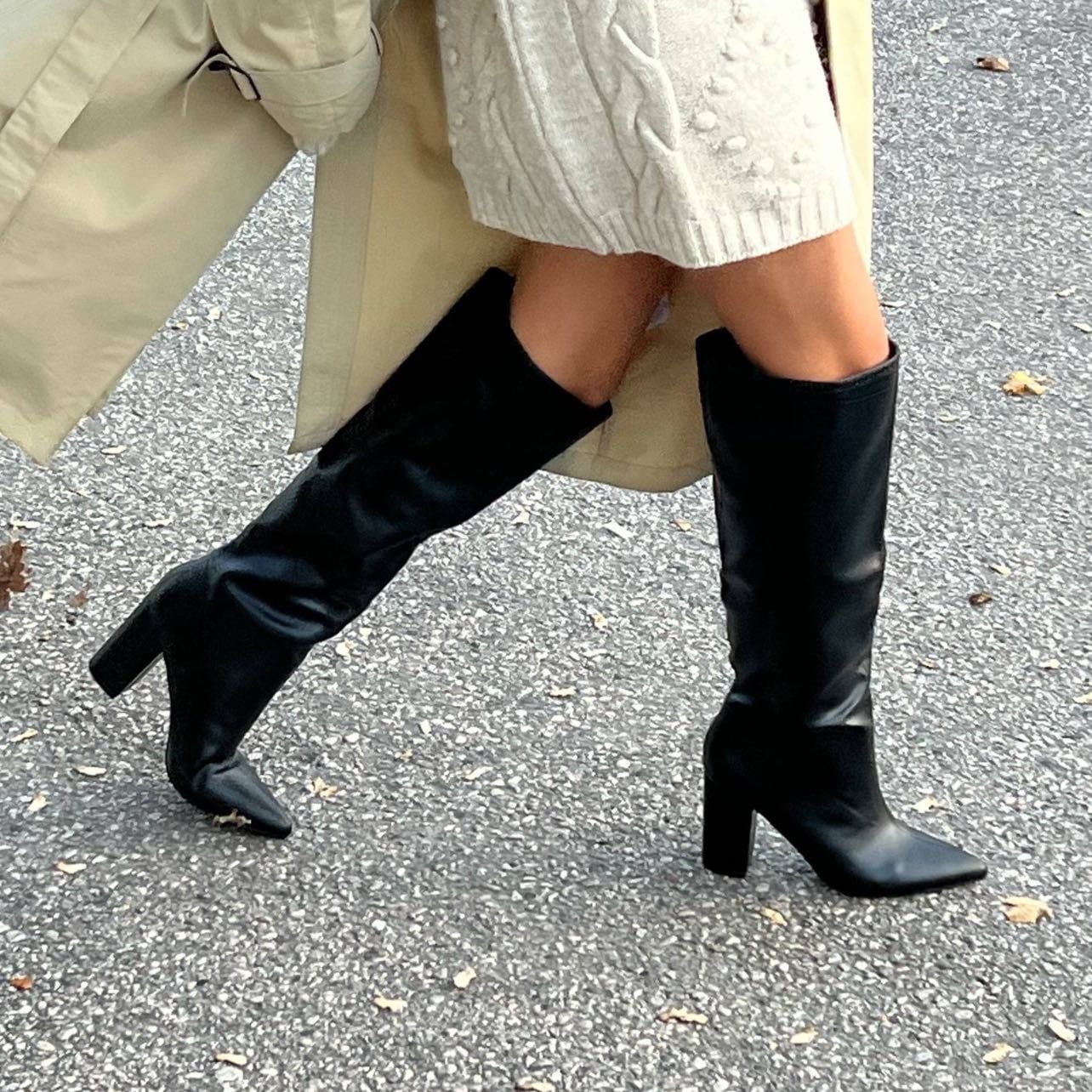 High boots wide fit