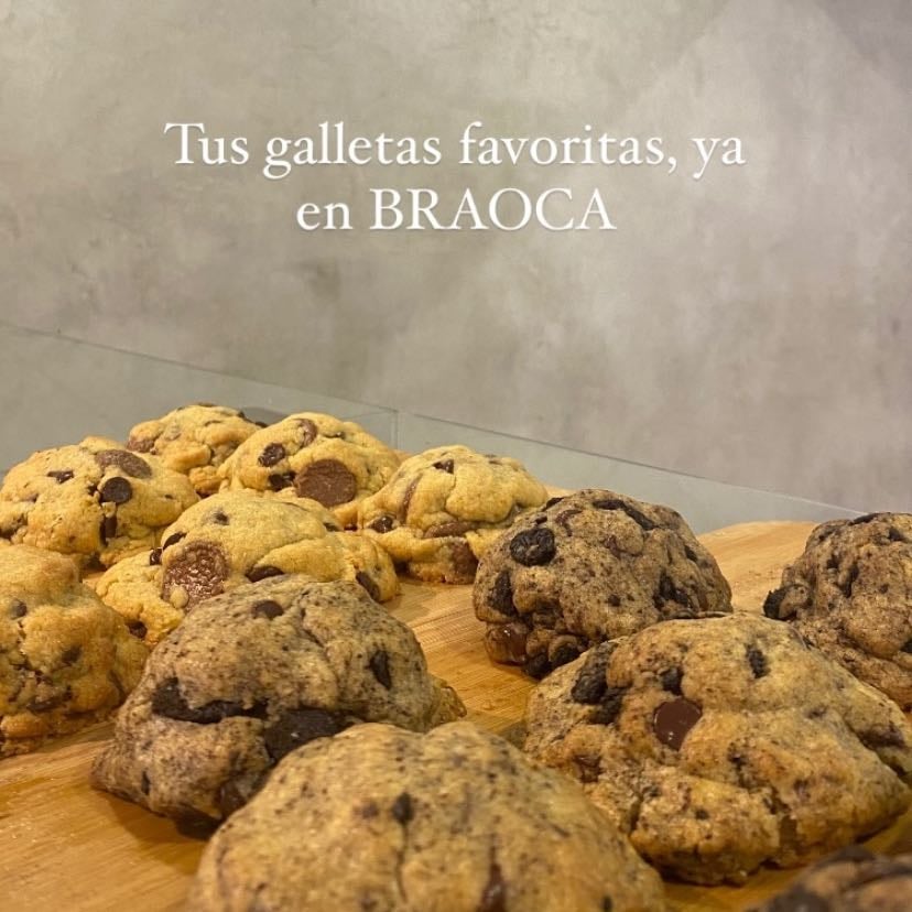 Braoca cookies - (birthday cookies, biscoff lotus)