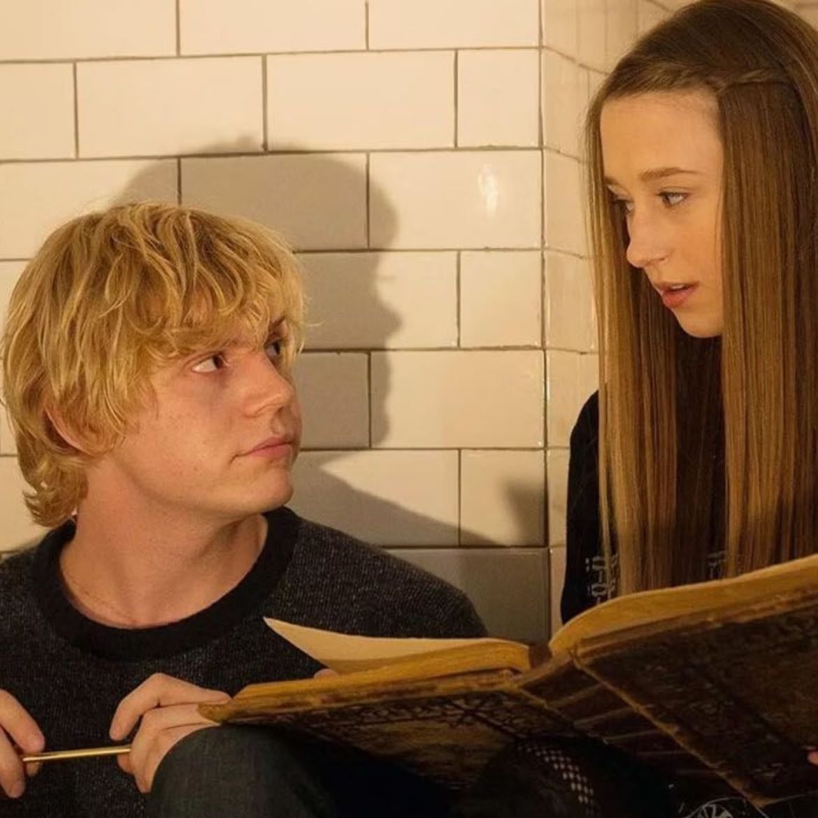 Tate & Violet