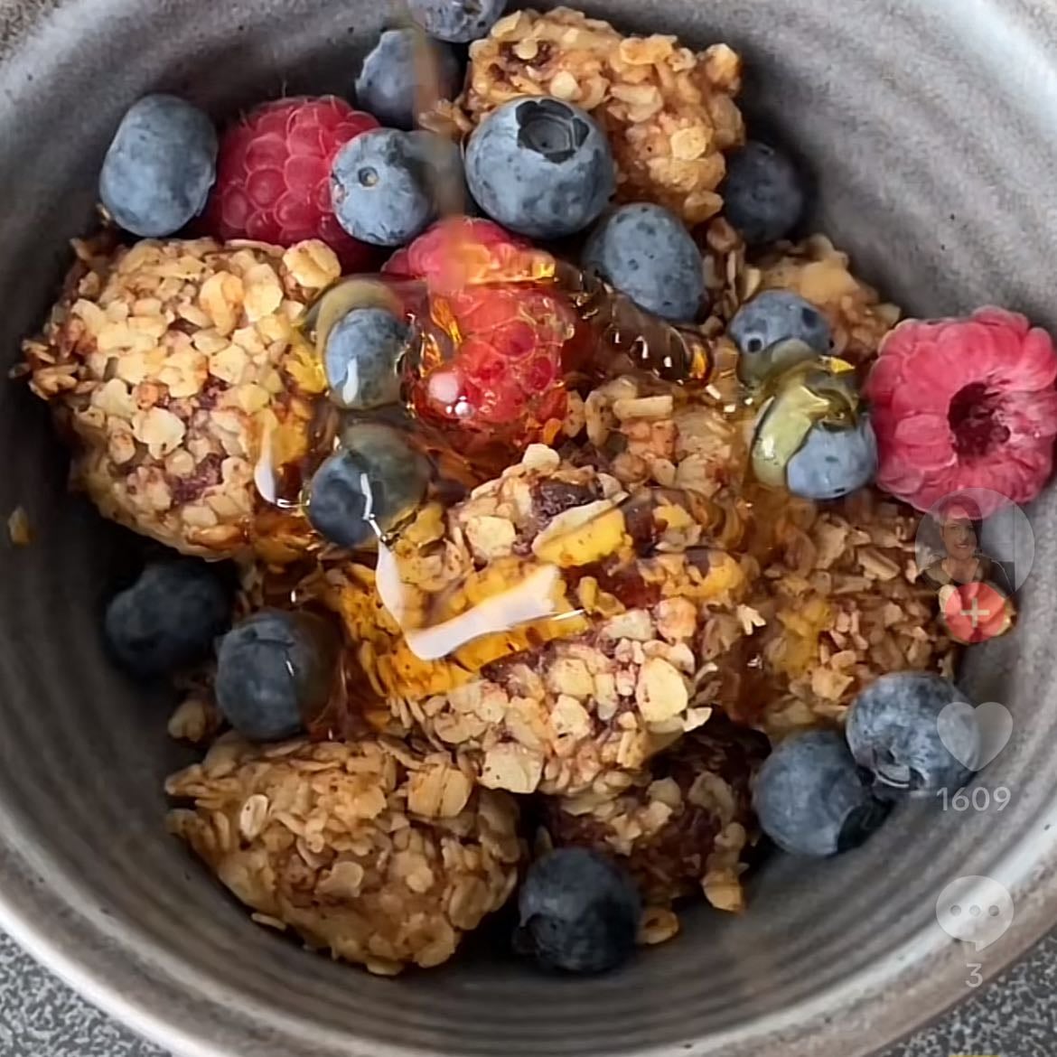 banana oats or scrambled oats cereal - (with greek yoghurt or milk)