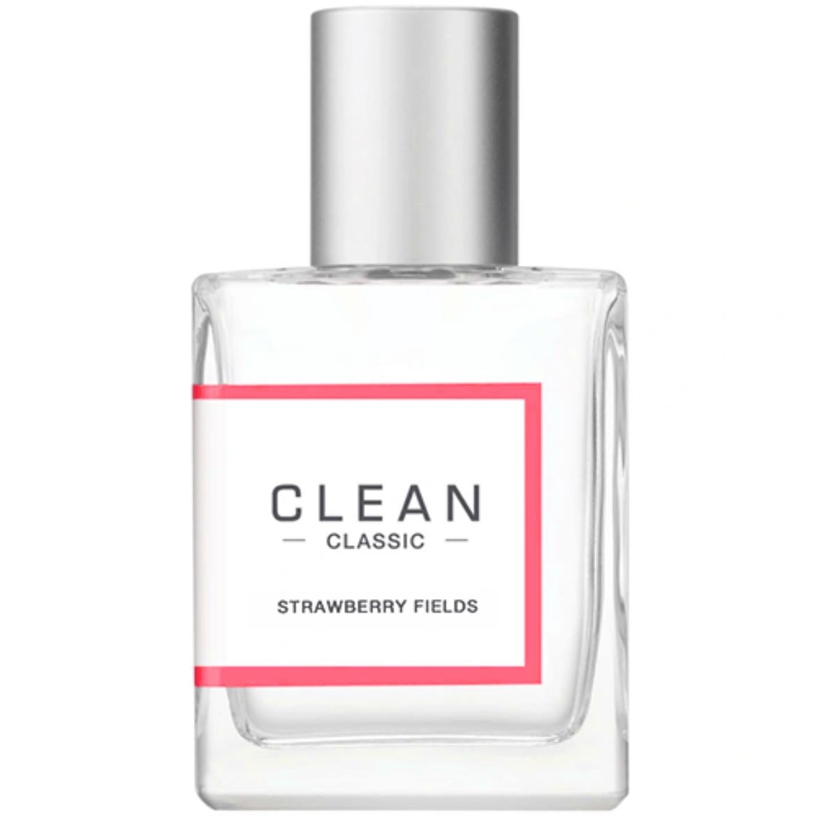 Clean Strawberry field - its like the picture of the girl 🍓🌾🌼 summer is here!