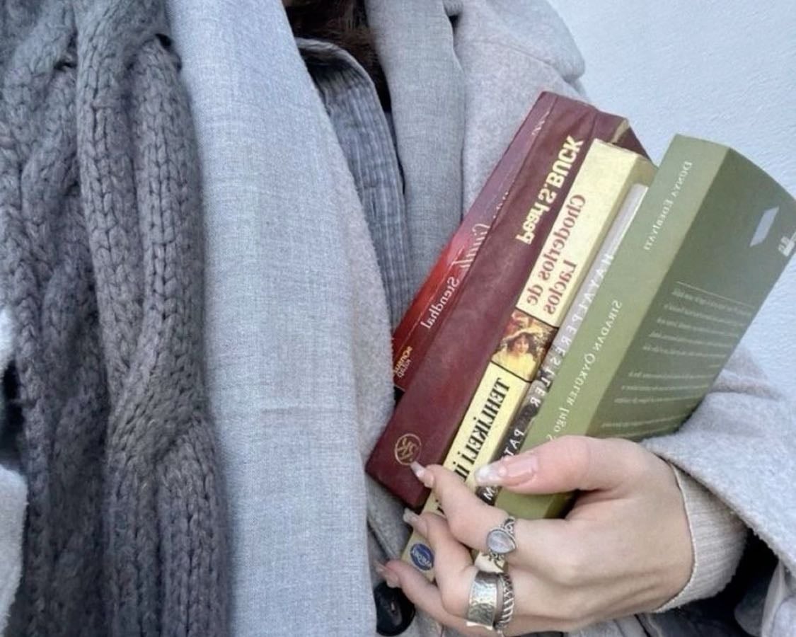 Libros - Books hypelist by Yarazet Salas