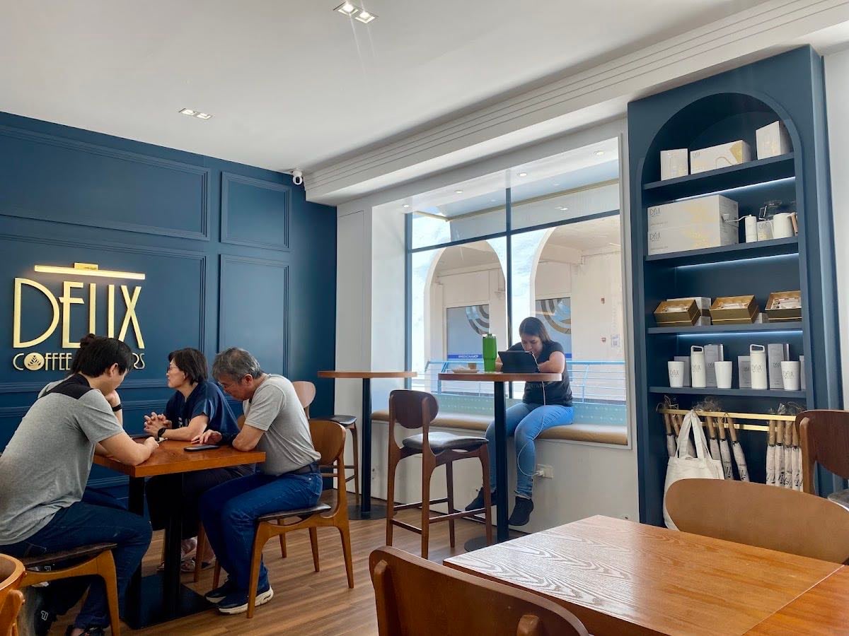 Deux Coffee PLAZA CITY