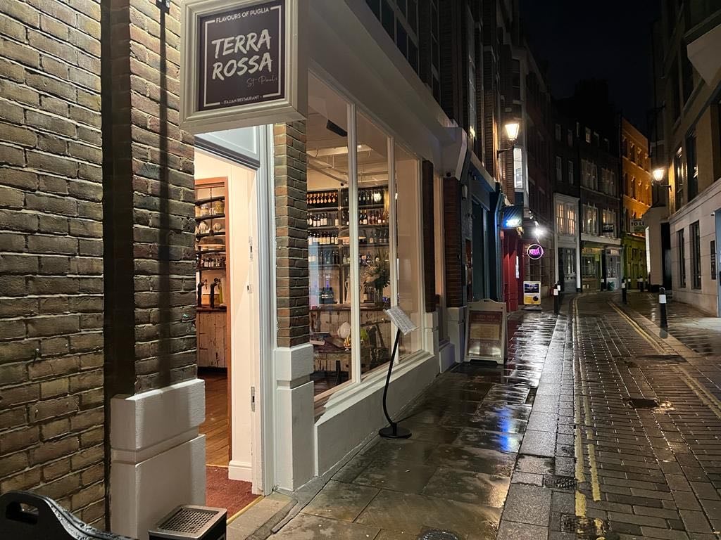 Terra Rossa St Paul's - italian