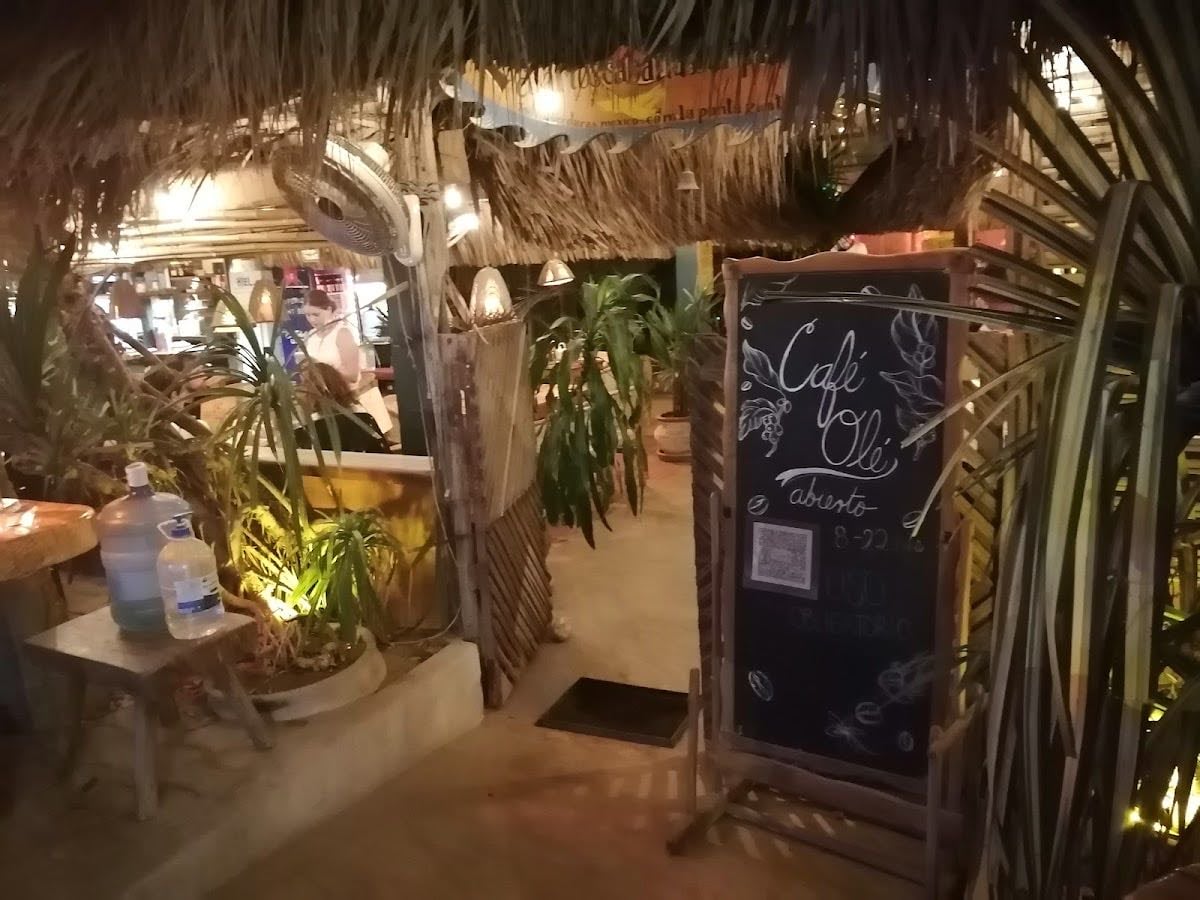 Mundaka Pizza & Cocktails