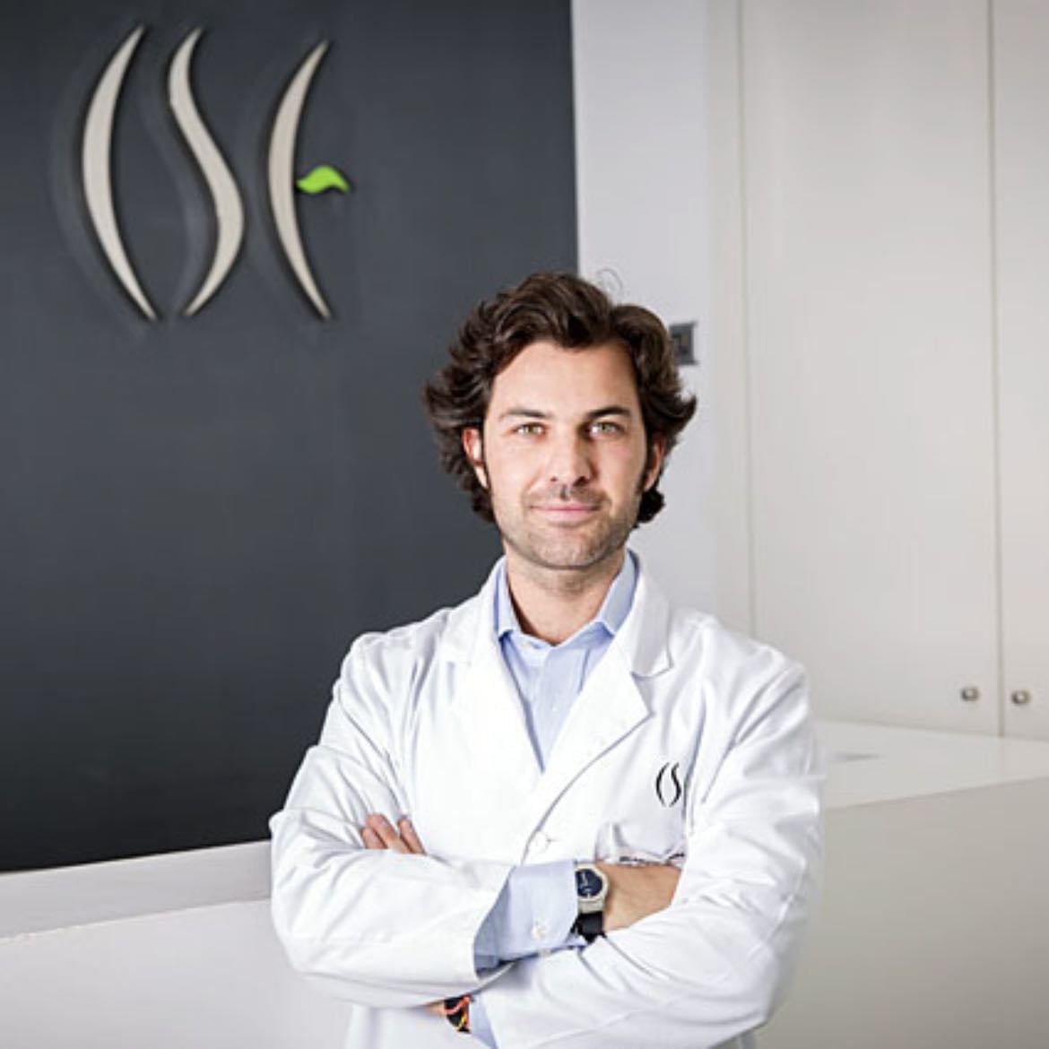 Clínica Lledó - Dentist- Fangs