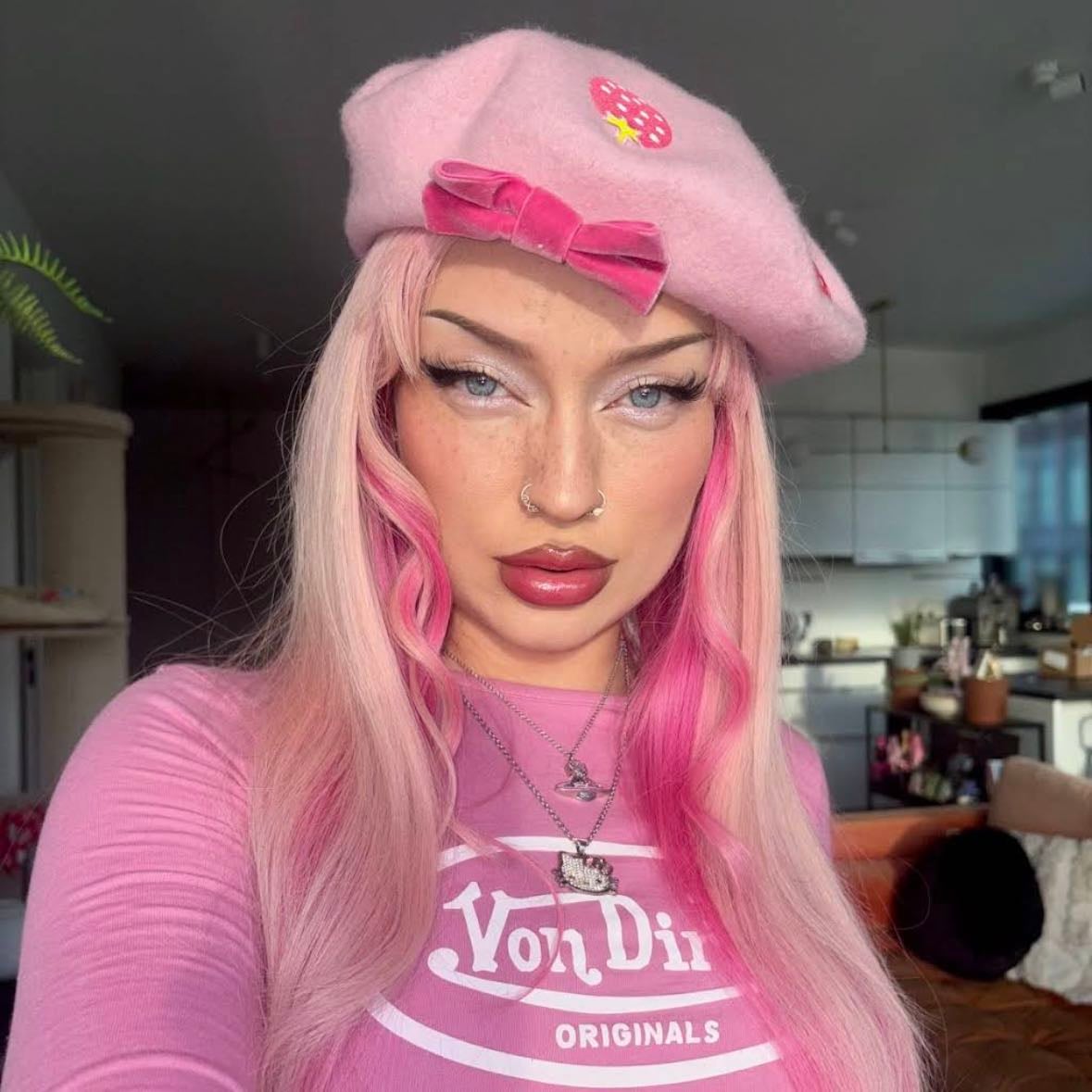 Naomi Jon