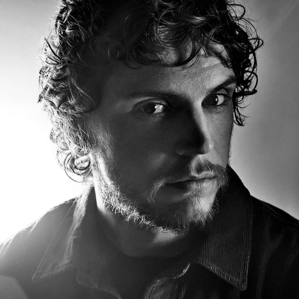 Evan Peters