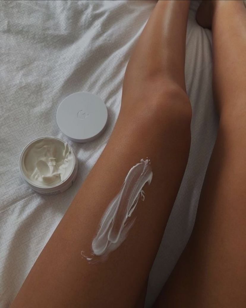 Gommage + crème pour le corps