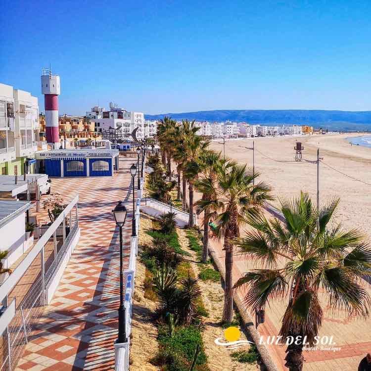 Barbate - Mi playa con muy buenas vistas arena sin piedras y agua calmada 🌊🌊🏖️