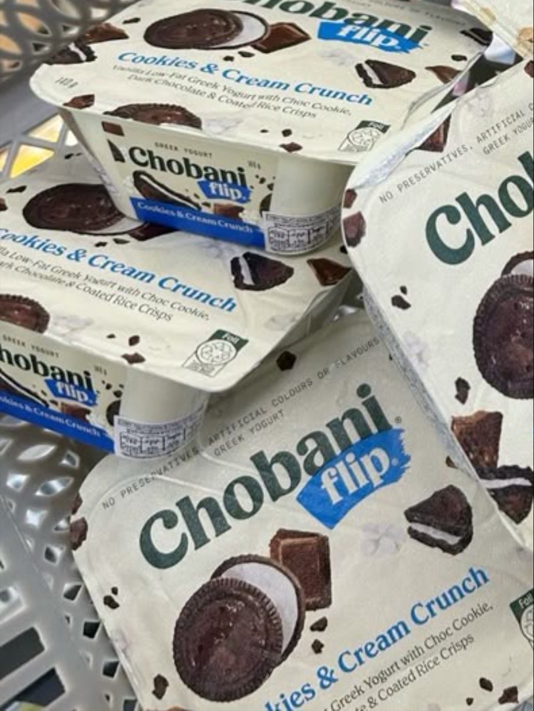 🍪 cookies and cream - so chocolately, more like a dessert. would not eat for breakfast