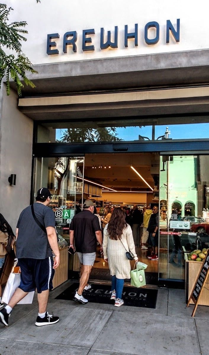 Erewhon Beverly Hills - opens 7am