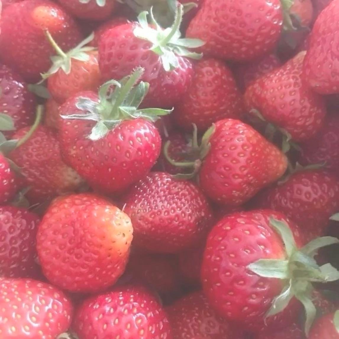 strawberriess