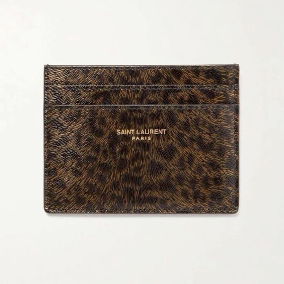 Tarjetero - Compactos, prácticos y elegantes: los tarjeteros YSL presentan un diseño práctico, funcional y con un estilo característico a la par que contemporáneo.