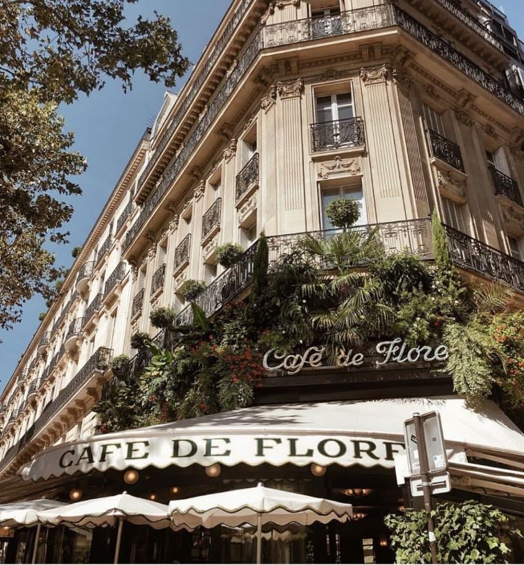 Café de Flore - Rincón perfecto para un café, croissant y tener fotos dignas de Pinterest