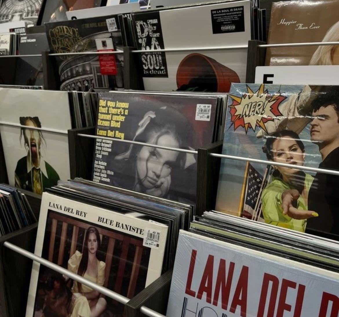 Vinyls to buy - Music hypelist by Nino Chapidze