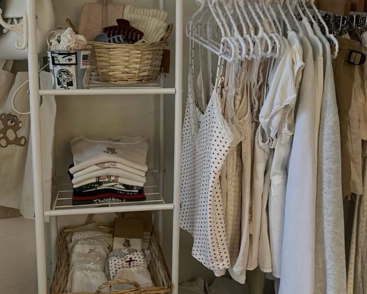 Clothes + shoes shopping list - other hypelist by Nino Chapidze