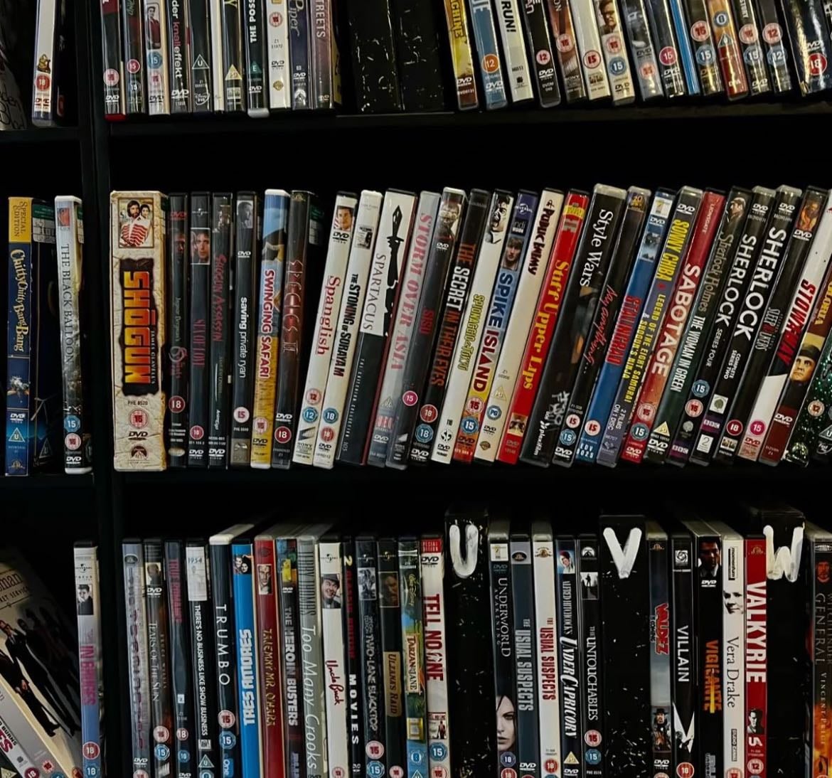 Shows I Love - Movies hypelist by LivingDeadGirl