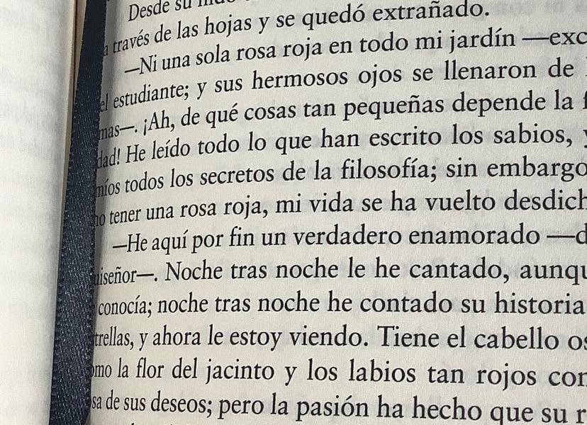 books - Books hypelist by Valeria Gallegos