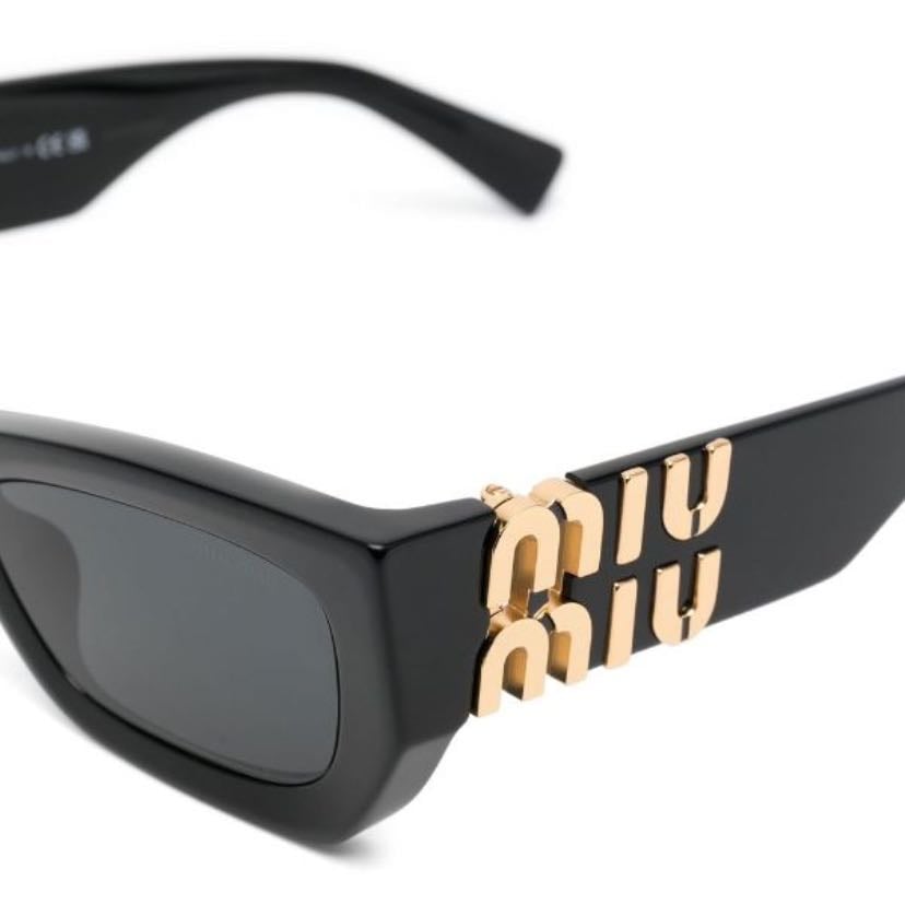 Lentes de sol - Miu Miu