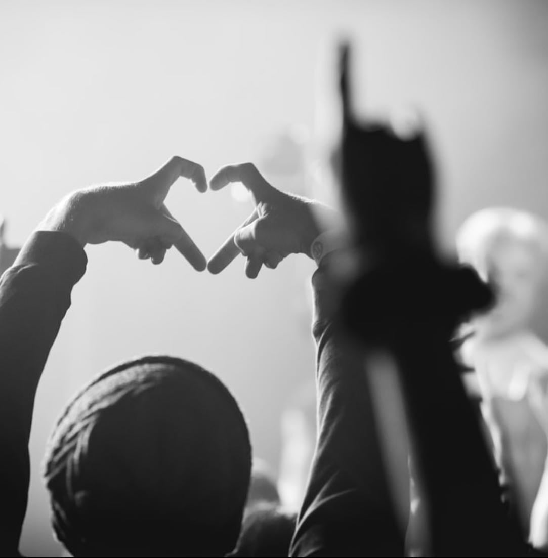 Artists/bands i like/love - Music hypelist by Sophsbluie